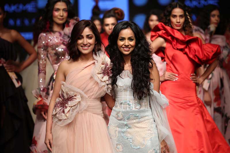 LFW: Yami Gautam showstopper for Designer Gauri & Nainika