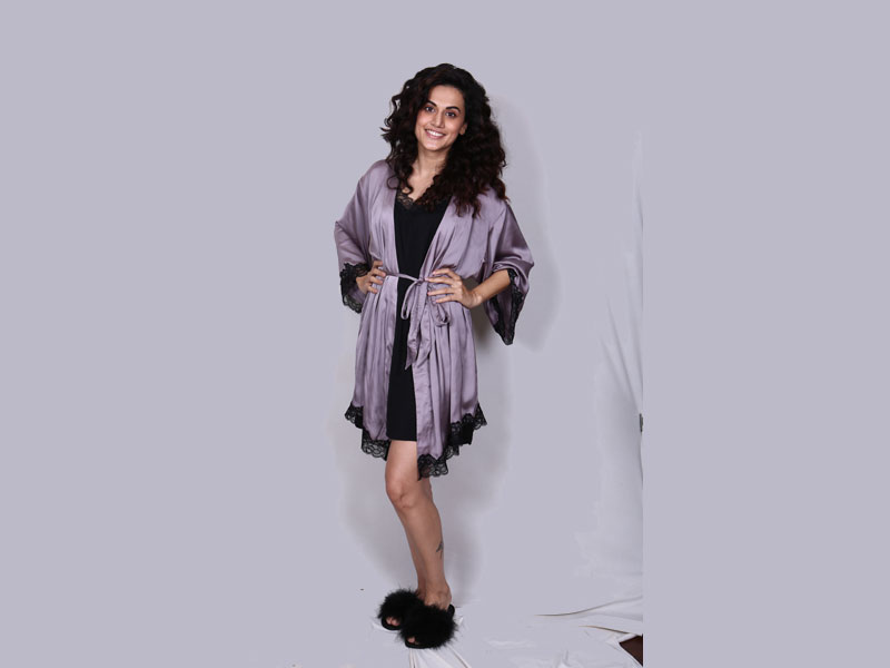Tapsee Pannu shoots with Anaita Shroff Adajania for â€˜Feet Up with the Stars- Season 2â€™
