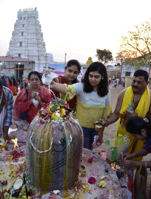 India celebrates Shivratri