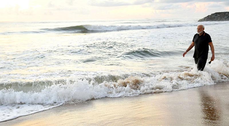 PM Modi walks, does exercise along the coast in Mamallapuram