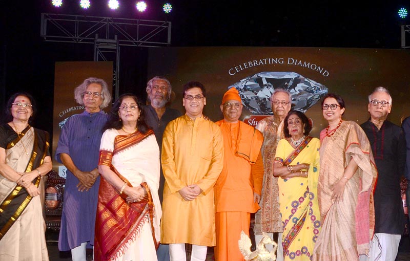 Shyam Sundar Co. Jewellers felicitates living legends