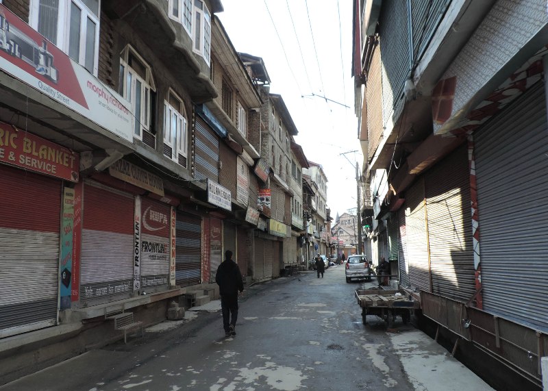 Business hub in Srinagar observes shut down