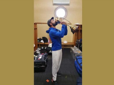 Indian team dance, cheer to make Australian series victory memorable