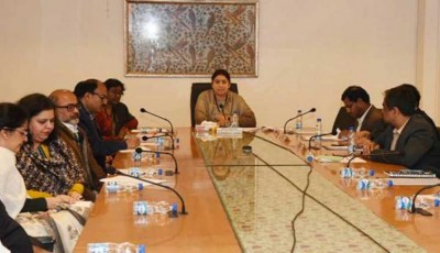 Textiles Minister Smriti Irani launches short term courses at NIFT Panchkula