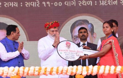 We should trust armed forces, says PM Modi, taking a Rafale jibe at Congress