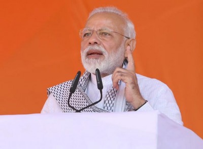 PM Modi launches and dedicates 6 developmental activities before addressing a public meeting at Kalaburagi