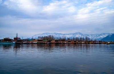 Jammu and Kashmir: CASO in Pulwama called off, several injured in clashes