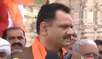 #LokSabhaElection2019: BJP conducts 'Ghar Ghar Chalo Abhiyan' in Gandhinagar