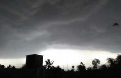 Thunderstorm with gusty winds likely in Telangana: Indian MeT dept