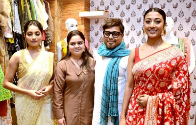 Paoli Dam, Ishaa Saha inaugurate Suisse Lifestyle
