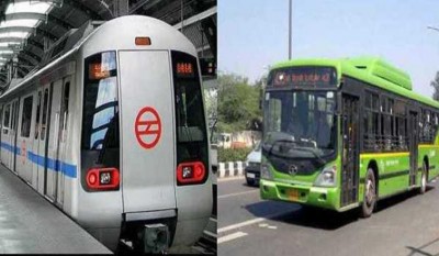 New Delhi: Women welcome free Metro, bus rides