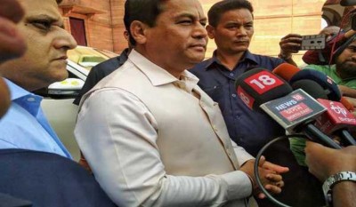 Assam Chief Minister Sarbananda Sonowal calls on Amit Shah