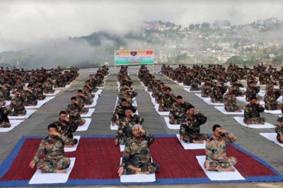 India-Chinese army jointly take part in International Yoga Day celebrations