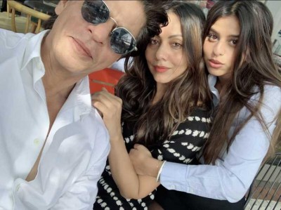 School ends, learning doesn't: Shah Rukh Khan gives important message to daughter Suhana as she completes graduation