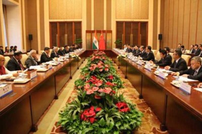 External Affairs Minister Dr Jaishankar meets Chinese Foreign Minister, discusses Informal Summit