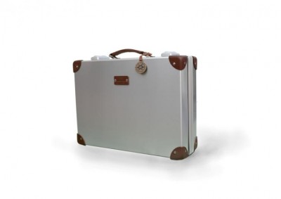 Kompanero launches handcrafted Italian leather trolleys