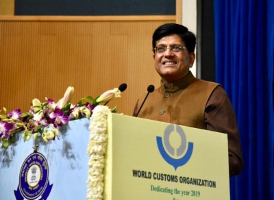 Minister of Railways & Coal  Piyush Goyal announces â€˜Vande Bharat Expressâ€™