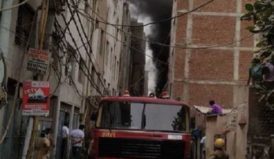 Jhilmil fire: CM Arvind Kejriwal announces Rs 5 lakh for kin of deceased