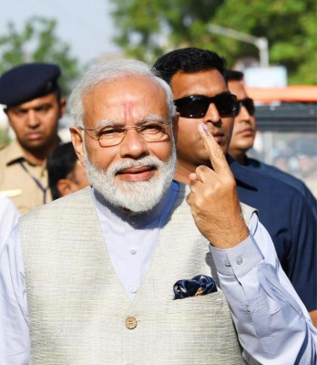 Feels great taking part in democratic process: Narendra Modi 