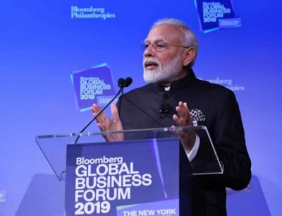 To invest in a market where latest trends are appreciated, come to India: Modi