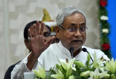 Nitish meets officials to discuss AES and heat wave in Bihar