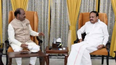Newly-elected Lok Sabha Speaker Om Birla calls on Vice President
