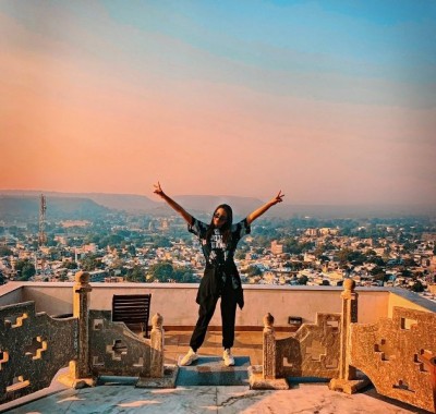 Sonakshi Sinha wraps up Kalank shooting