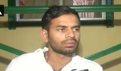 RJD infighting: Tej Pratap gives two-day deadline to Tejashwi