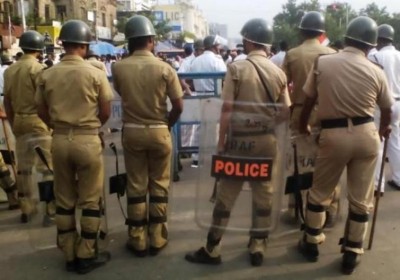 Violence in  WB's North 24 Parganas: 3 killed as BJP, TMC clash