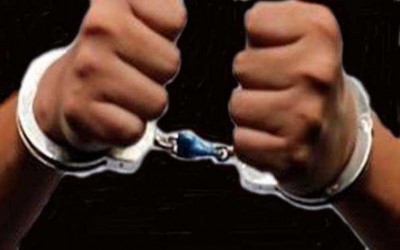 Militant hideout busted, one held in south Kashmir