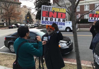 Pro-Khalistan Group tries to burn tri-color outside Indian embassy in US, Twitter suspends account