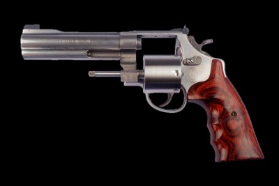 Maharashtra: Police Inspector shoots at ACB cop in Akola