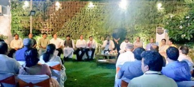 Sonowal interacts with newly elected MPs and Assam Cadre Officers