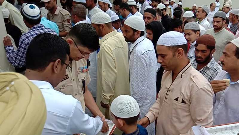 Muslims offer prayers in Jammu and Kashmir on Eid