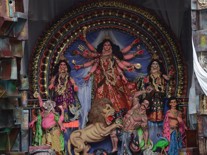 Durga Puja 2020 in Kolkata amid Covid-19