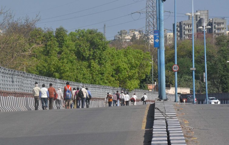 India under lockdown to combat Covid-19: Day Three