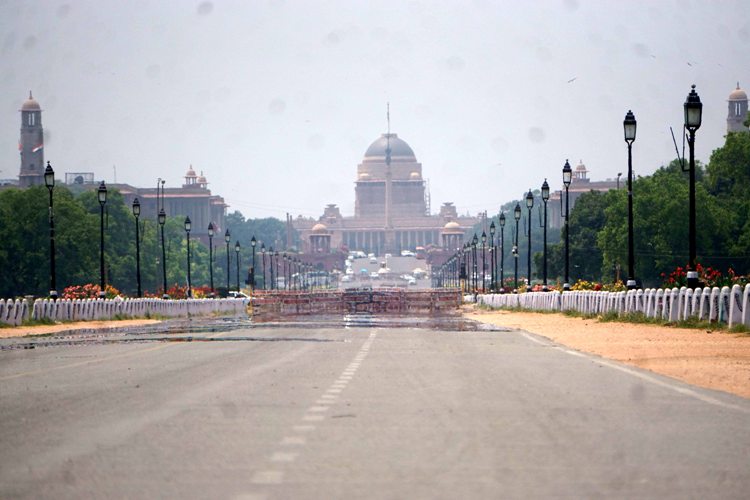Hot summer day in New Delhi