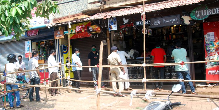 Liquor shops opened in Belagavi