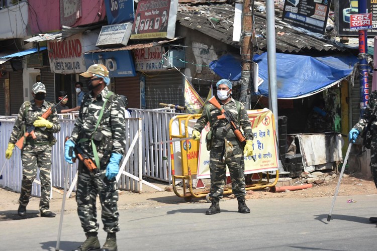 #IndiaFightsCorona: Glimpses of Lockdown