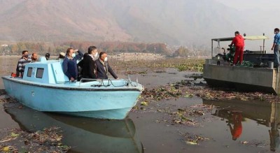 Jammu and Kashmir: Div Com takes extensive tour of Dal, Nigeen Lake