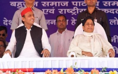 Mayawati ready to support BJP to defeat former ally SP