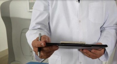 Doctor duped of more than Rs 3 lakhs in Thane