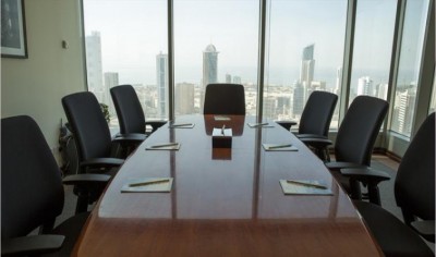 Kuwait imposes 3-week full curfew to curb rapid coronavirus spread