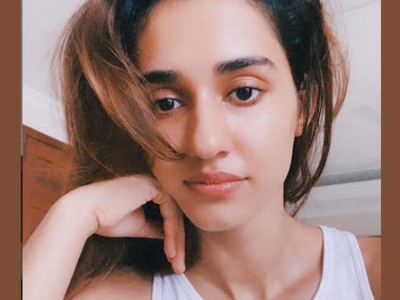Disha Patani looks cute in her latest Instagram image