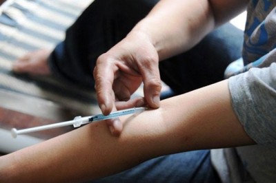 Chinese police seize over 102 kg drugs in border province