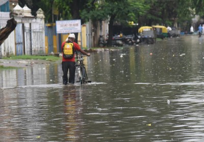 Heavy rains flood Patna roads