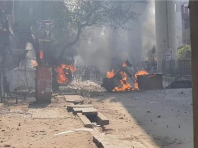 Delhi violence: West Bengal 'closely' monitoring situation, warns police force