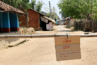 People in Hindpiri protest against screening staff, force them to go back