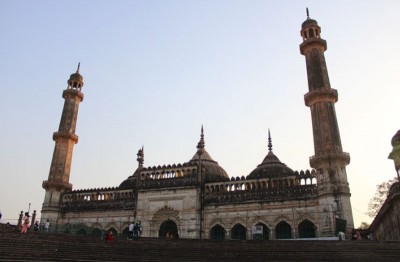 Uttar Pradsh: Couple commits suicide in Lucknow