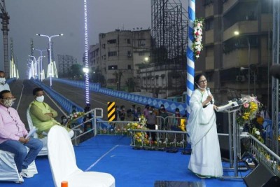 Mamata Banerjee inaugurates Mahjerhat Bridge in Kolkata, accuses Railways over delay